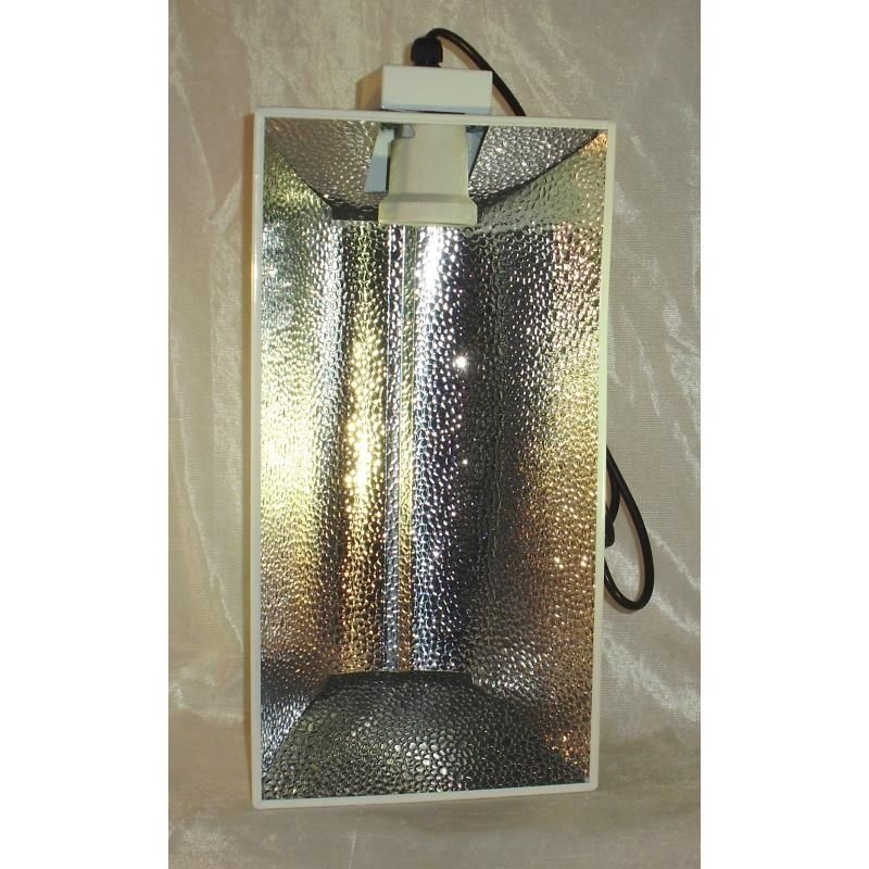 ff191dbad595ffad499bbeb1ec76026bb61d47a6 Wide-Beam-Reflektor- Stucco,