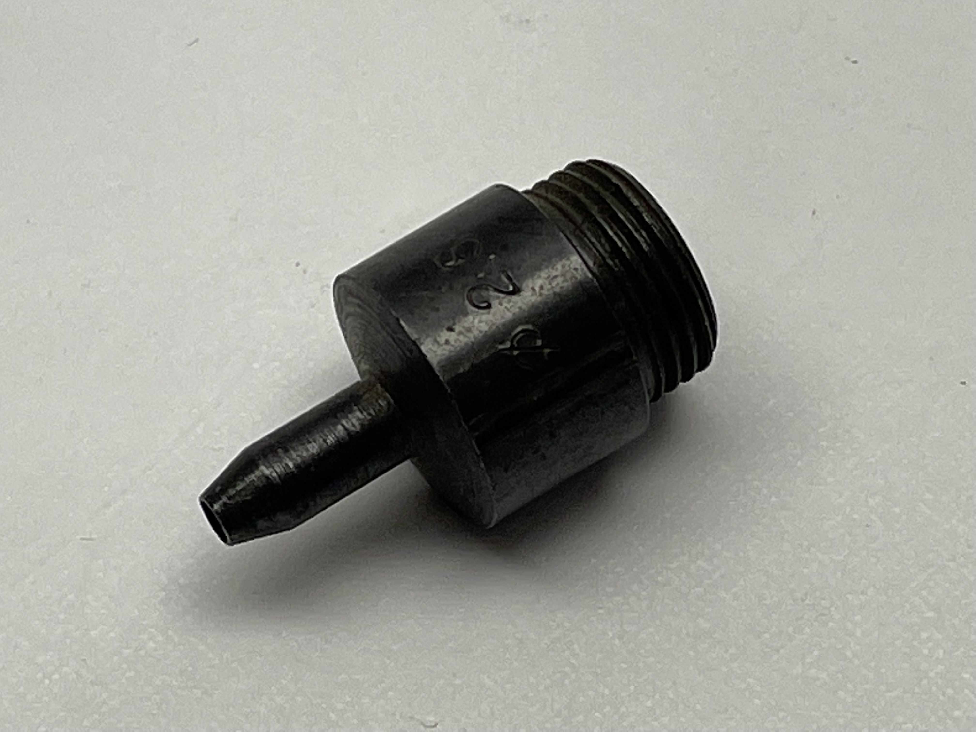 ce11bd6c9d811eadae92afba64cb93b6ba88de44 Stanzeinsatz, 2,5mm, 4mm für Handlochstempel (Box106)