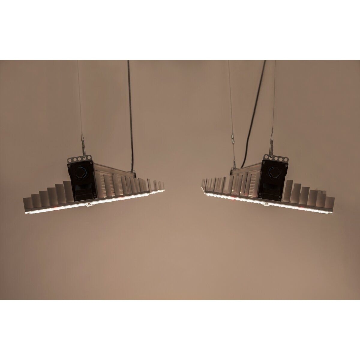 c863e486e328fb527470d1c4b407d61f31270959 SANlight EVO 3-80 190W SN: #P