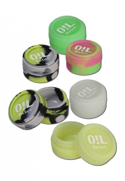b7aca3040c441f56181f00790f40639814ad1c8f Oil Black Leaf - Dose mit Silikoneinsatz 15ml (1 Stck.)