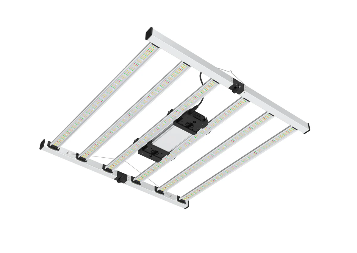 Mammoth  6-Bar 680w Mammoth Lighting Mint White Series with Emerald Green + Red Terp Boost Spectrum